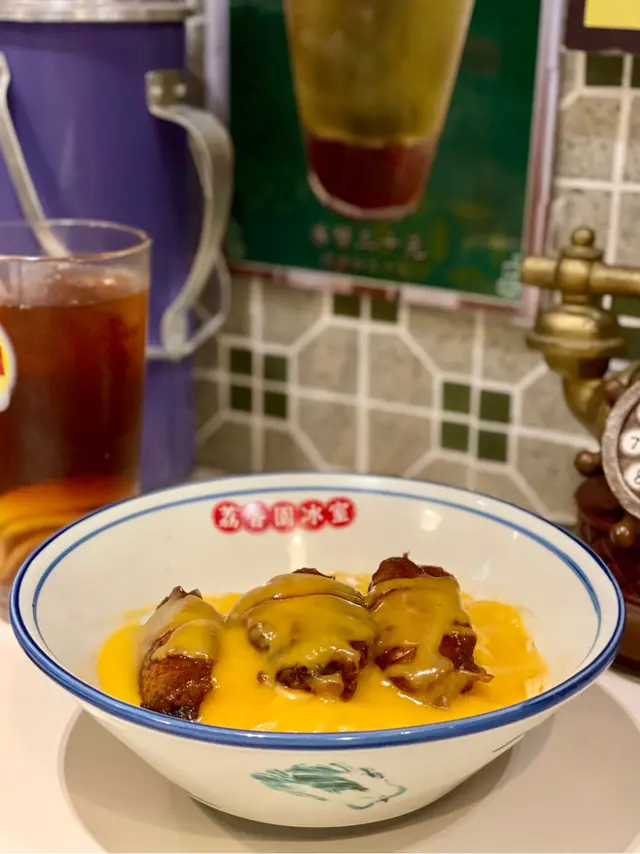 瑞士雞翼芝士汁撈麵
