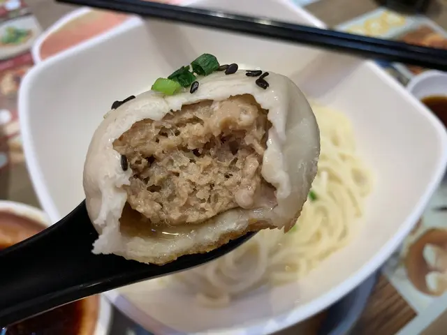 堅信號上海生煎包