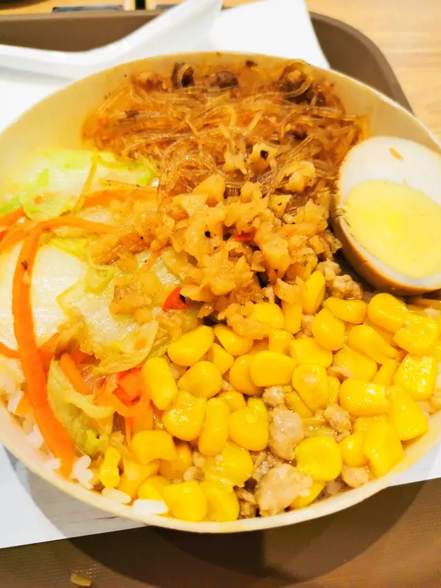 餸菜豐富, 很好送飯