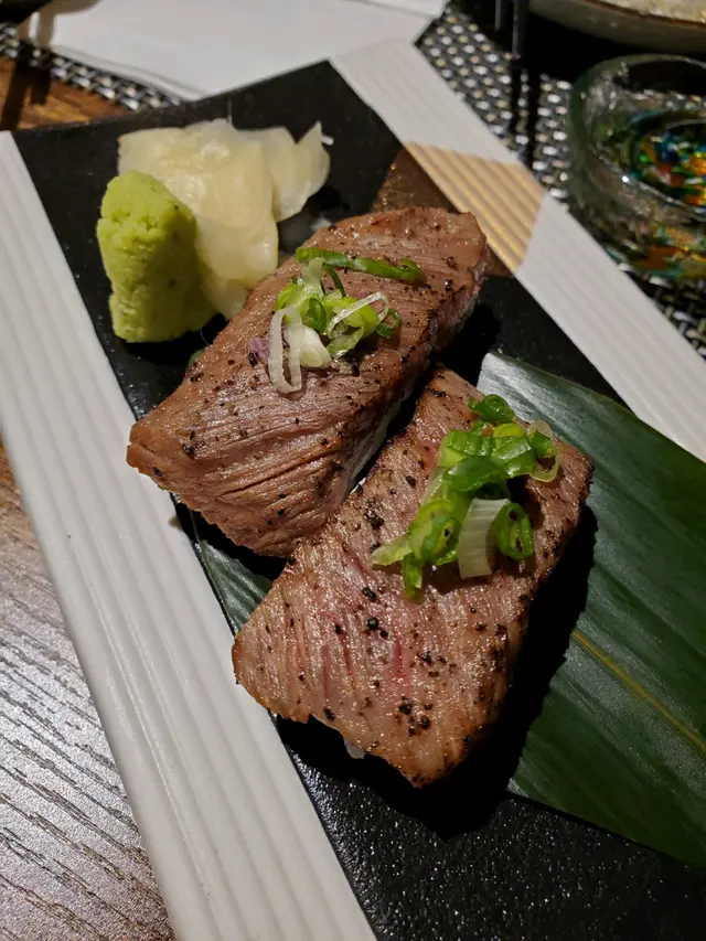 火炙牛小排壽司