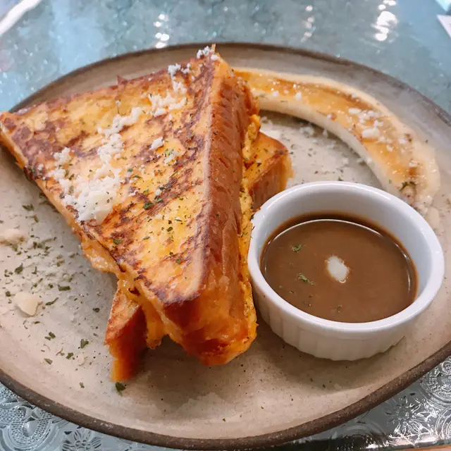 no 2 : ka ya french toast