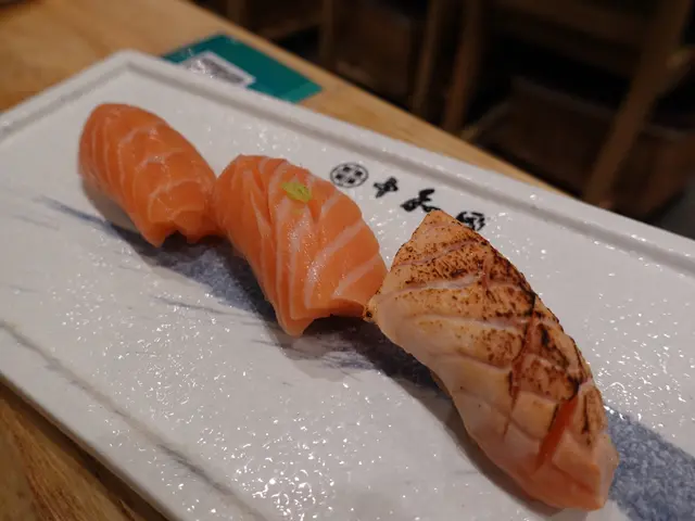 三文魚三味壽司