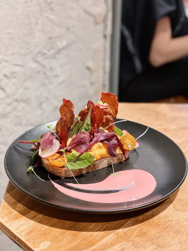 Scrambled Egg, Bacon on Sourdough