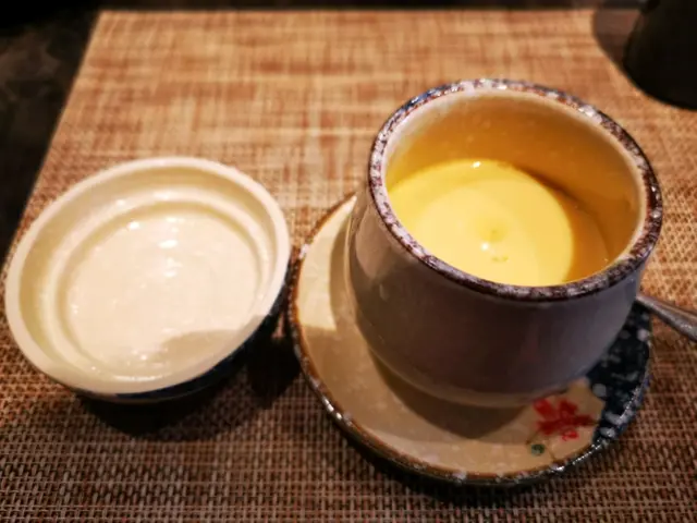 鮮甜厚實,內有鮮蝦、冬菇及雞肉