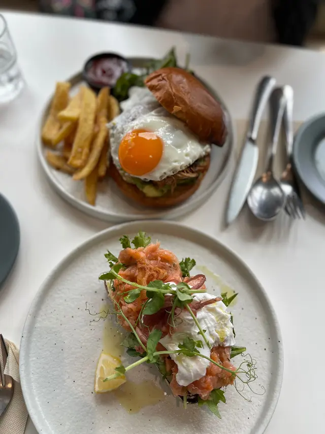 Smoked salmon sour  dough  