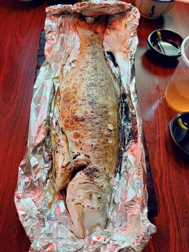 基本上每次必食，比泰式燒魚，它是來的更濕潤，老闆是釣魚友，所以煮魚也有要求