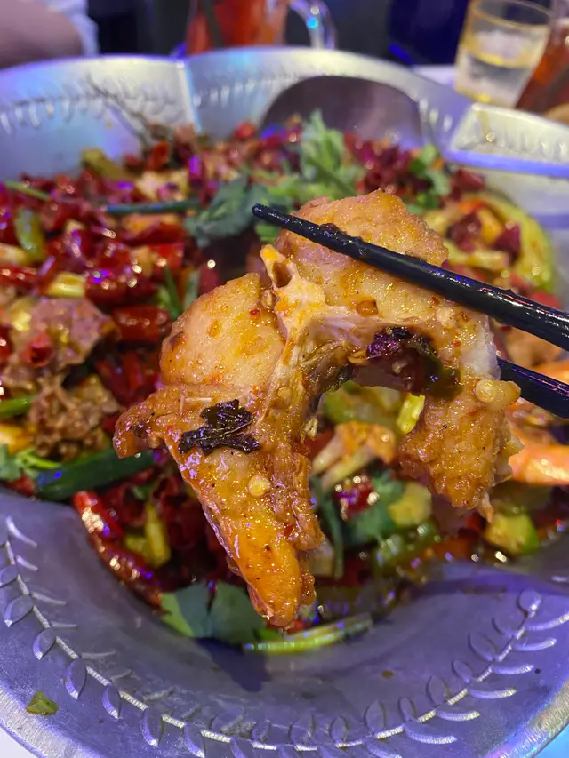 香鍋自選組合（有機花菜+涼瓜+剝皮魚+肥牛肉+海蝦）中辣