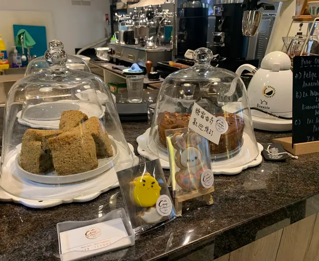 收銀處前見到是日蛋糕