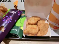 麥樂雞6件
