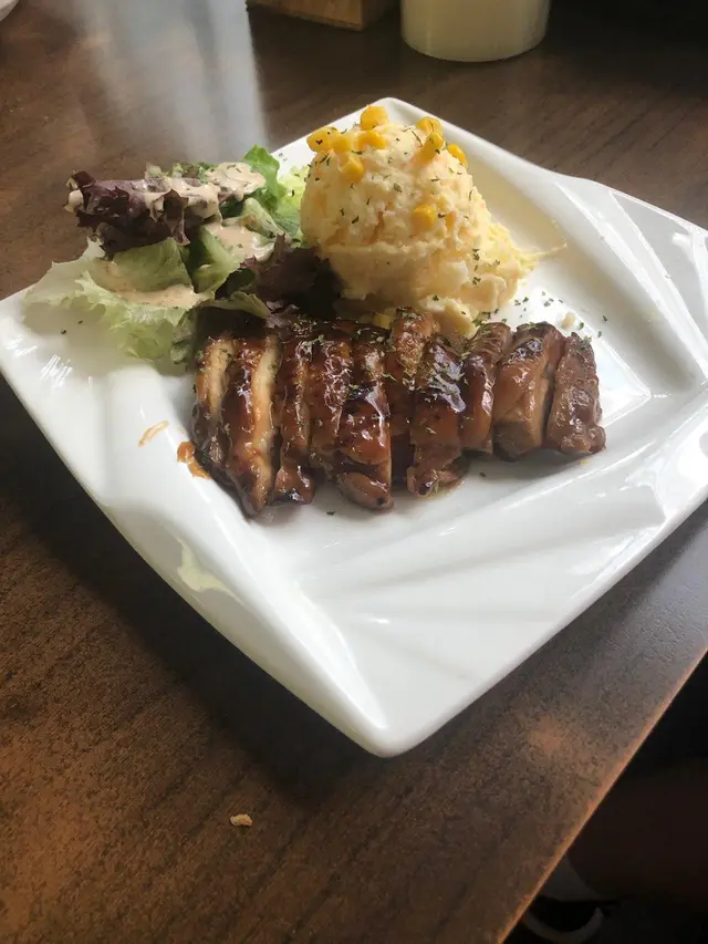 原來是薯蓉是冷盤？