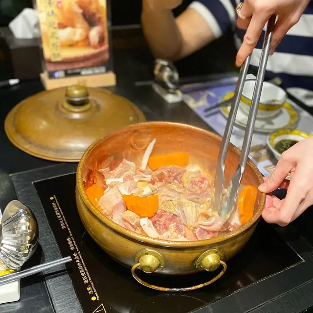 鮮椰青雞鍋