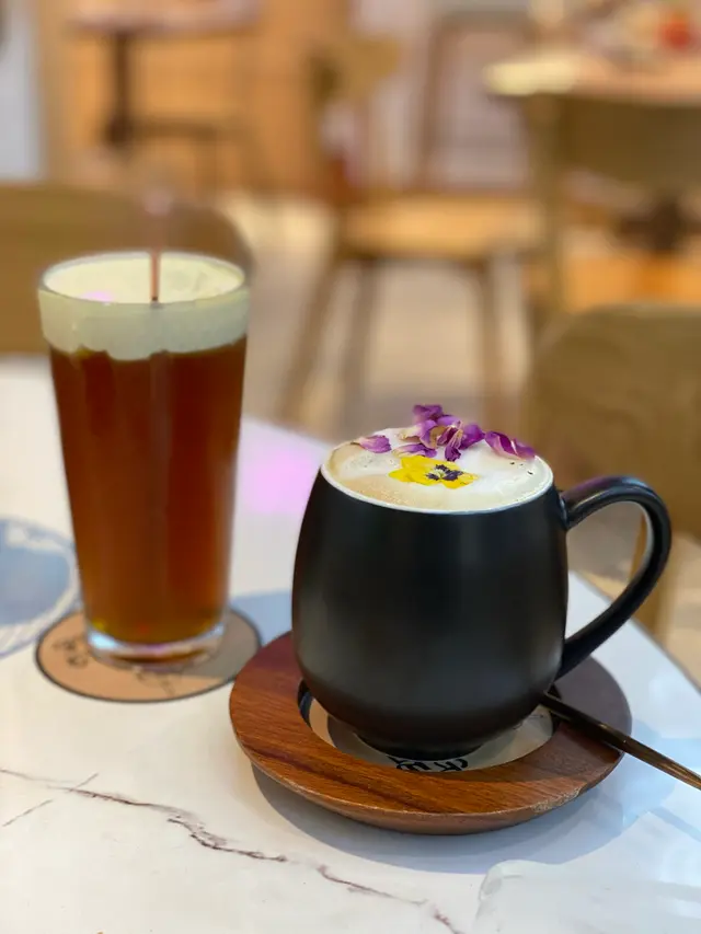 玫瑰泡沫奶茶/芝士馬騮搣烏龍