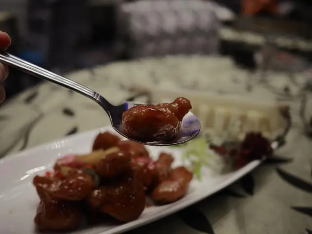 鮮菠蘿脆皮咕嚕肉