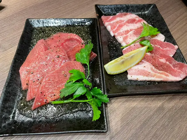 黑毛豚無骨小排