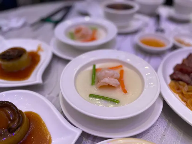 西施蛋白蝦球