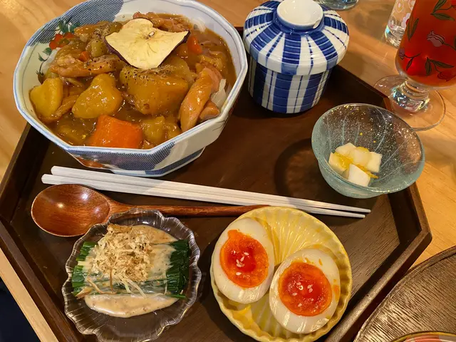 蜂蜜蘋果咖哩烏冬定食