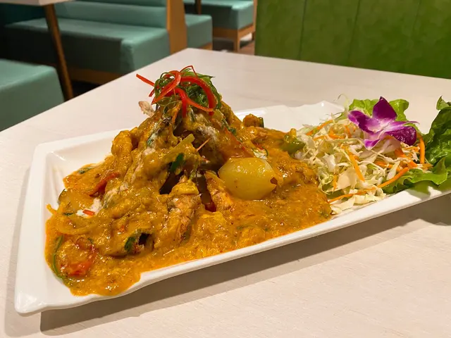 黃咖哩炒大虎蝦