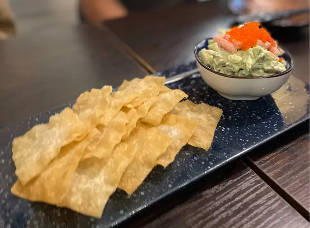牛油果松葉蟹肉沙律 