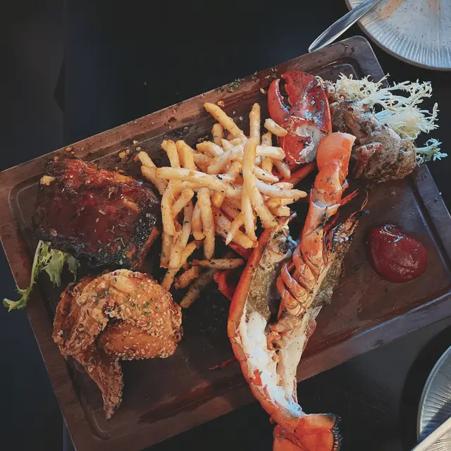 門西淋牛豬VS蝦兵蟹將