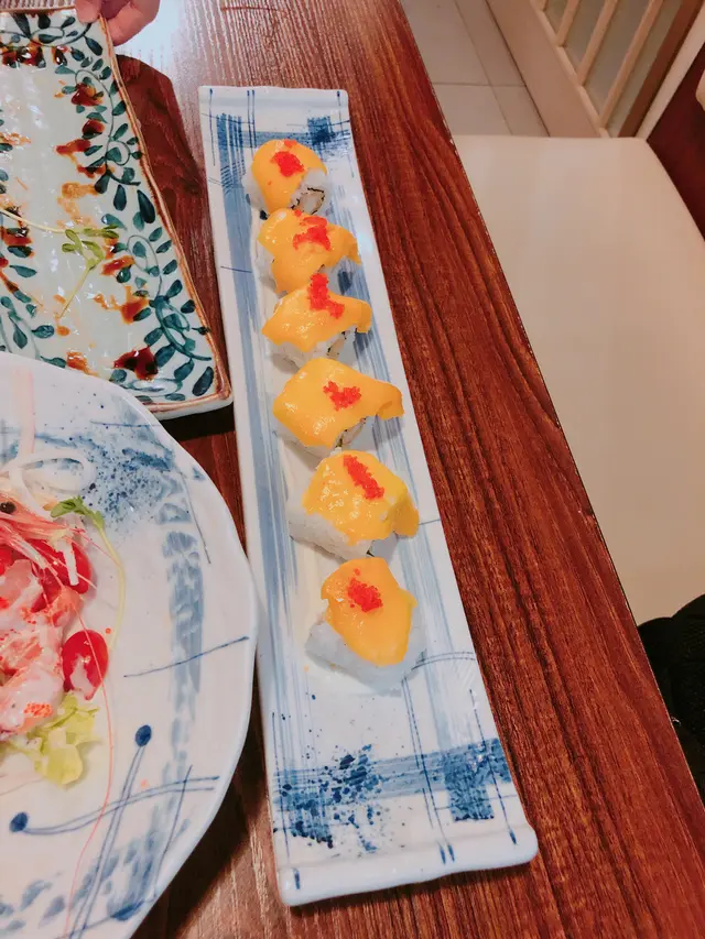 香芒從業蟹乳酪卷