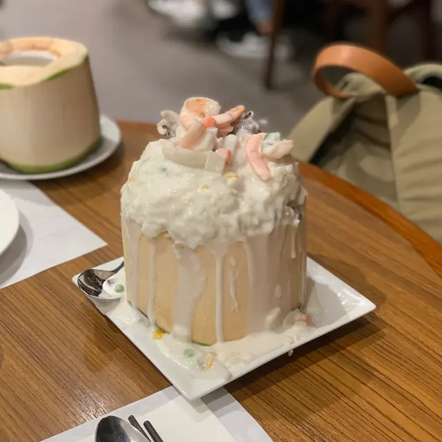 入口又甜又鹹，好正！海鮮份量多一啲會更好