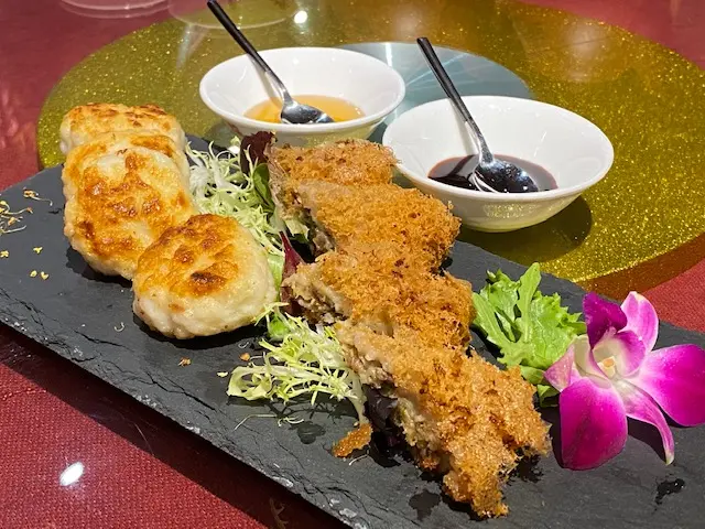 潮州芋茸鴨拼墨魚餅