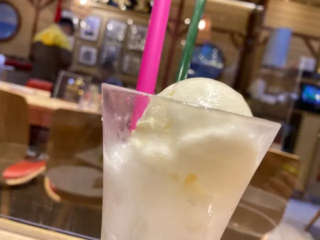 白雪公主 (雲呢拿雪糕雪碧)