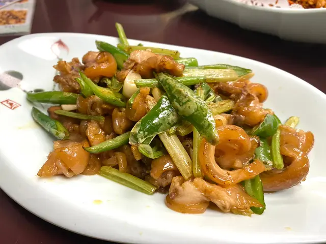 炒豬腳皮