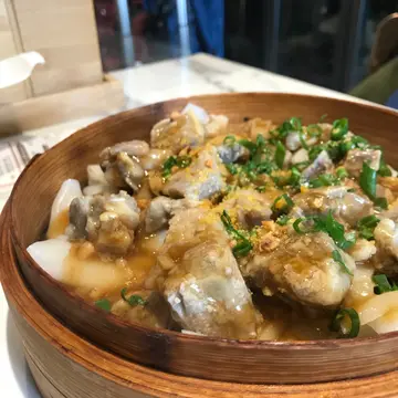 蒜香排骨蒸陈村粉