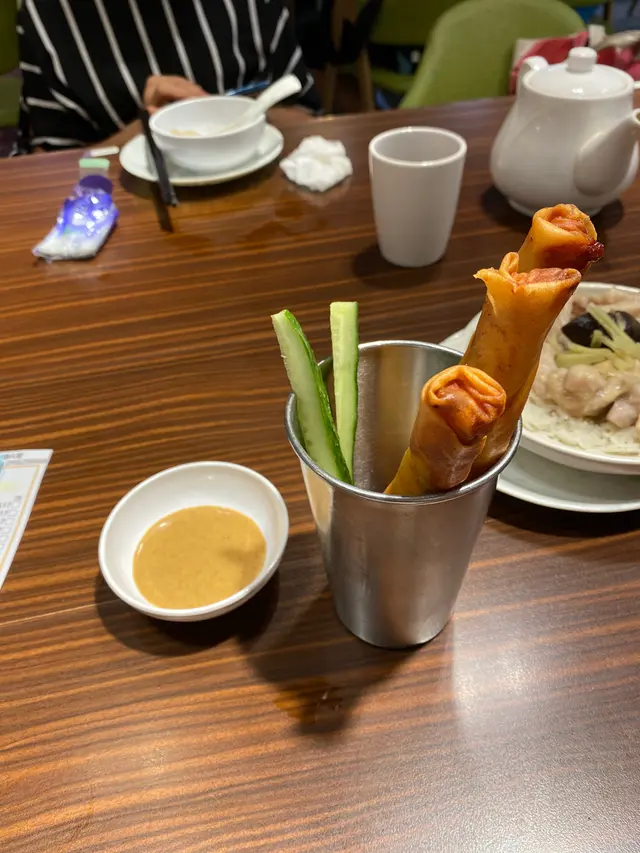 蒜蓉芝士鮮蝦長春卷