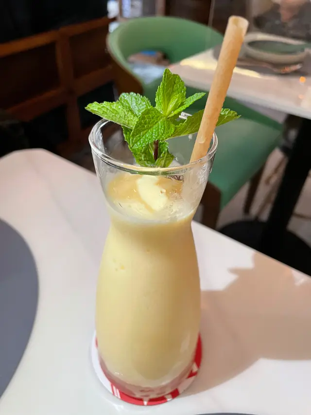 Peach,Mango & Passion Fruit Smoothie