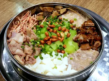八寶蒸飯