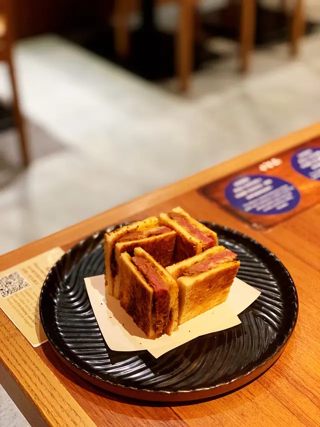 極上牛柳三文治