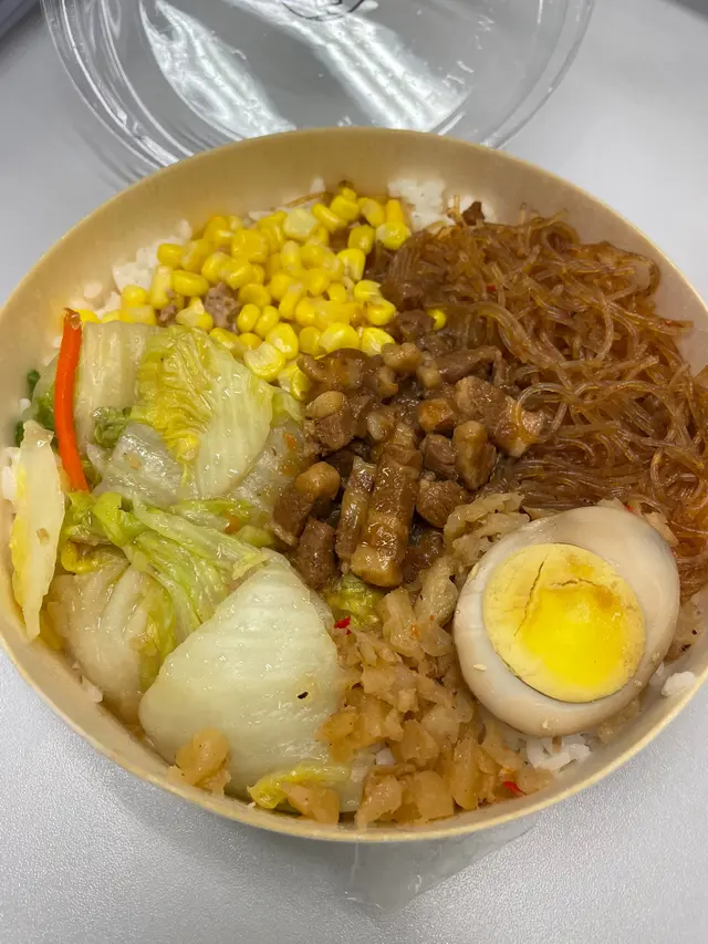 滷肉飯便當