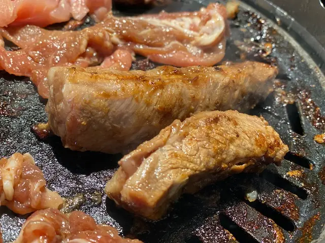 韓風瓷壼醬油牛肋肉