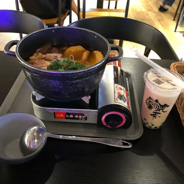 整個火鍋上，要等多10分鐘至食得