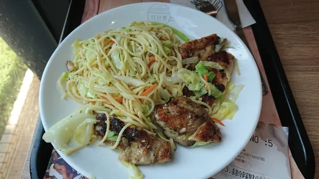 港式炒意粉蒜蓉雞扒