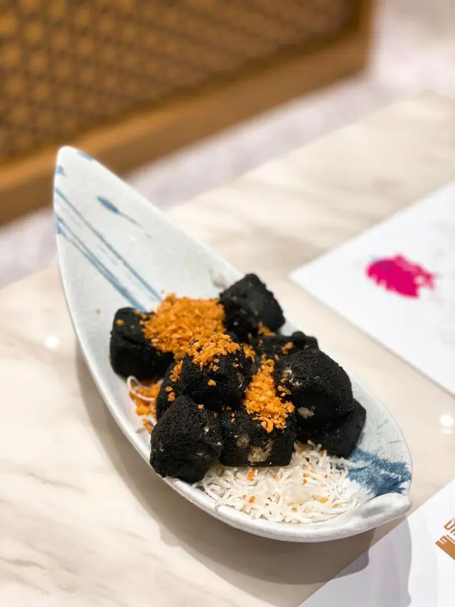 黑之戀一口豆腐