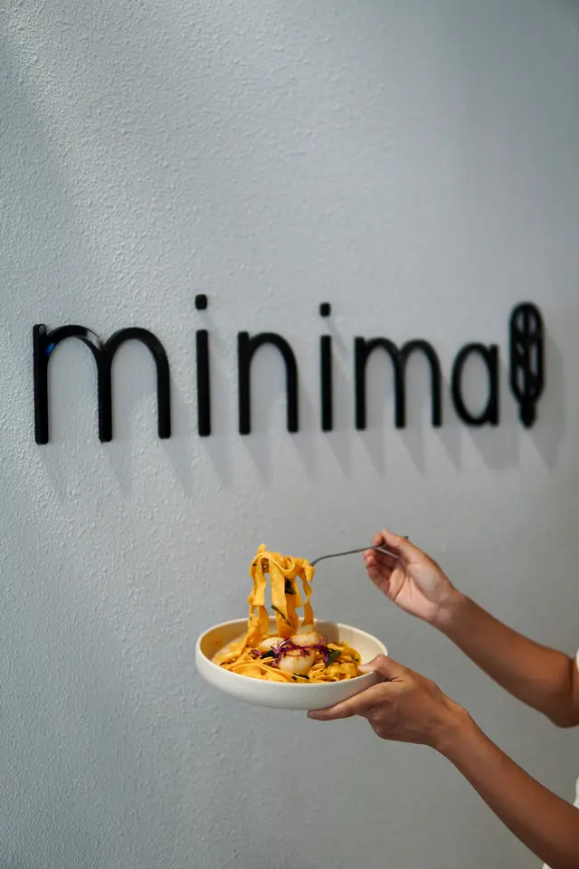 香煎帶子龍蝦汁闊條麵