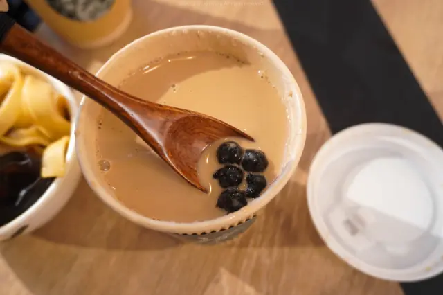 阿薩姆奶茶+珍珠 (熱)