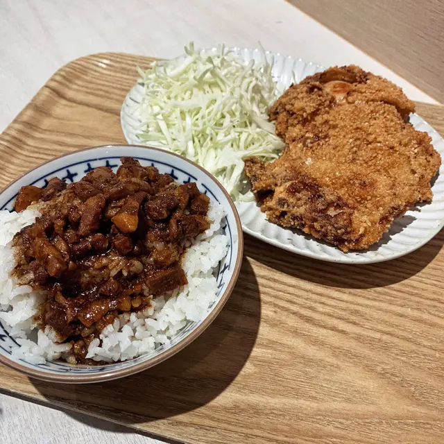古早味炸豬扒滷肉飯