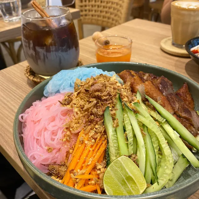 香茅豬扒雙色撈檬