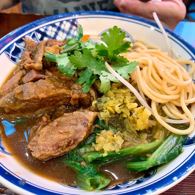 紅燒牛肉麵