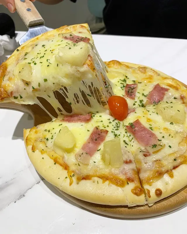 夏威夷風情拉絲水牛芝士手工薄餅