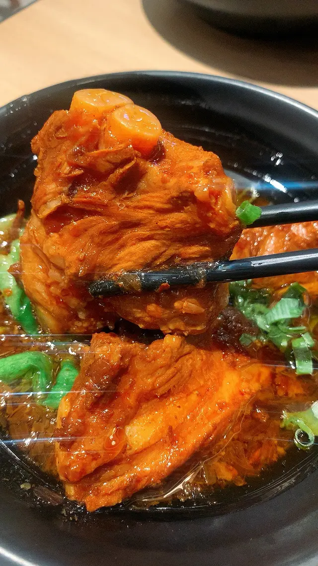 大大嚿豬軟骨