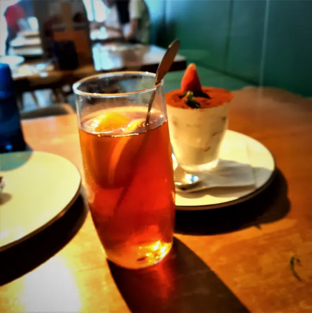 正常檸檬茶一柸 ,最驚喜係有得添飲!