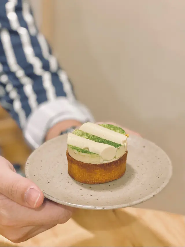 茉莉香片開心果塔