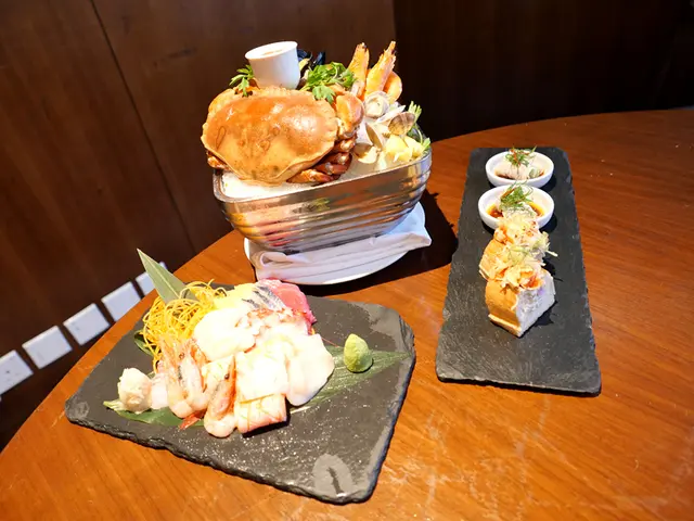 「龍蝦．黑毛豬」自助餐