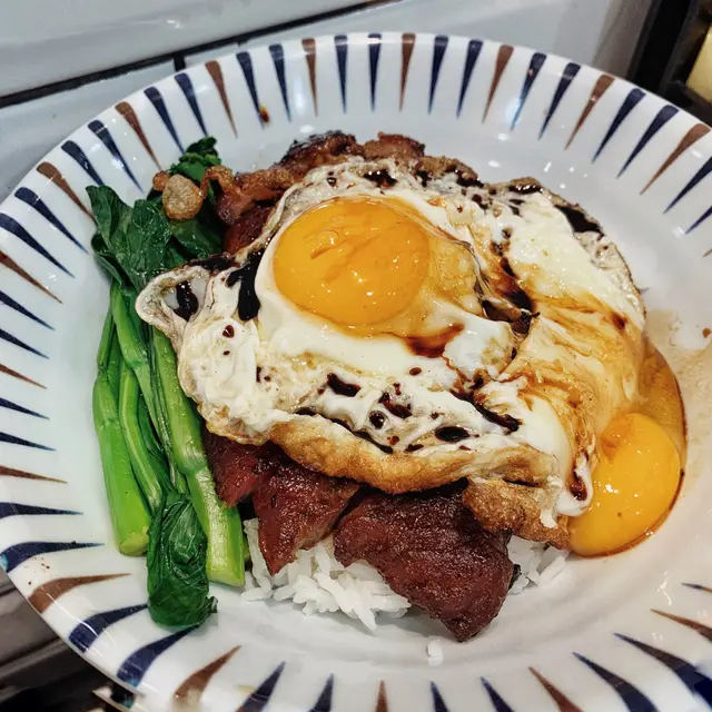 栗飼叉燒煎蛋飯