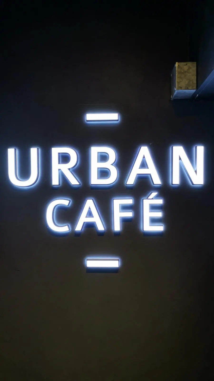URBAN Cafe (彌敦道)